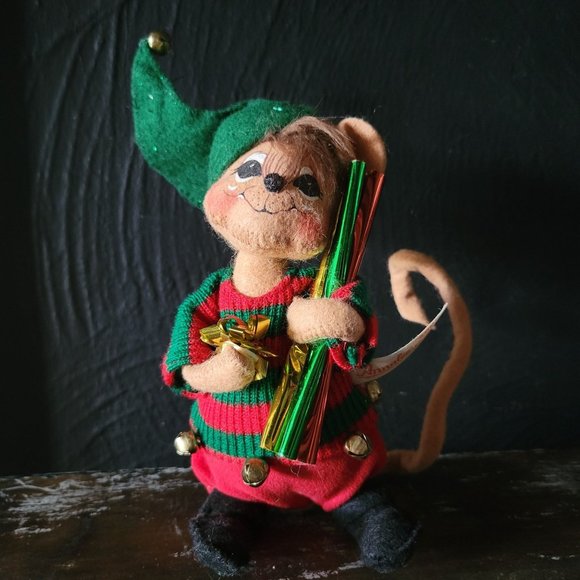 Vintage Annalee Brown Christmas Mouse Striped Sweater and Wrapping Paper c 2005 - Picture 1 of 7